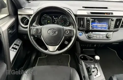 TOYOTA Rav 4 