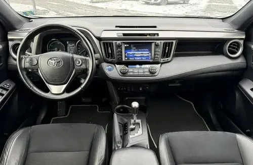 TOYOTA Rav 4 