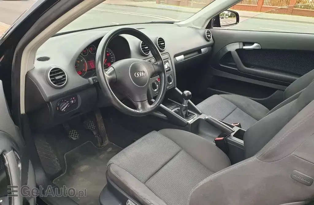 AUDI A3 