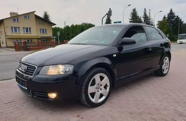 AUDI A3 