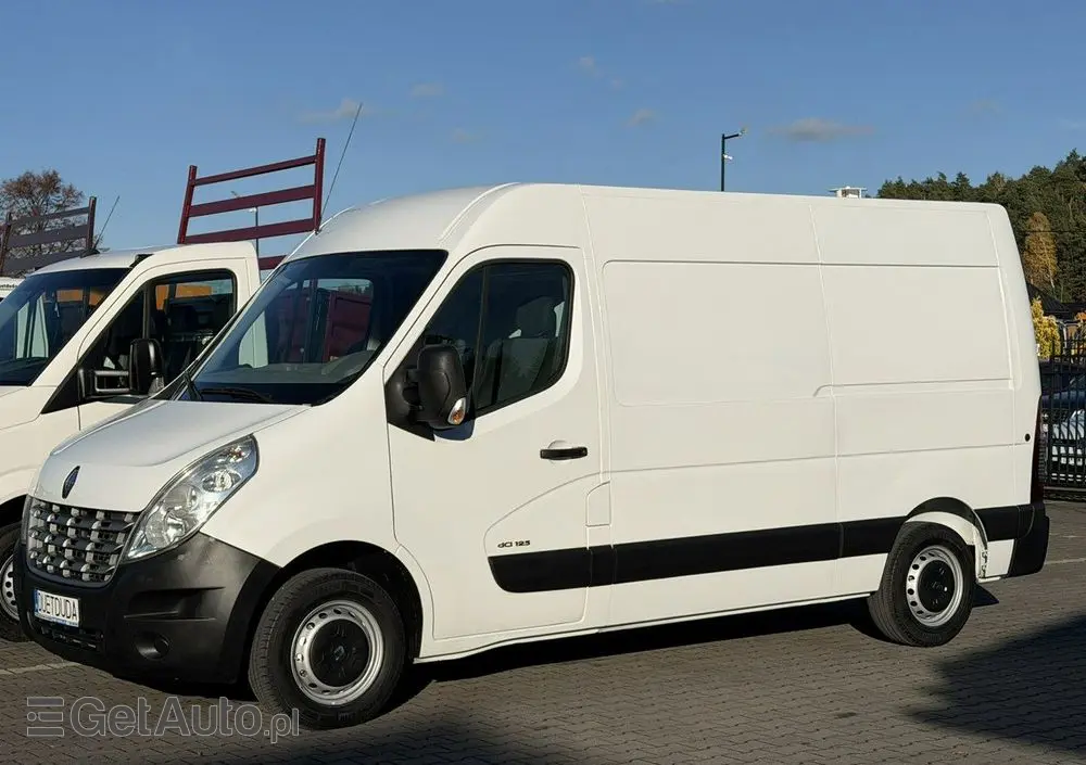 RENAULT Master 