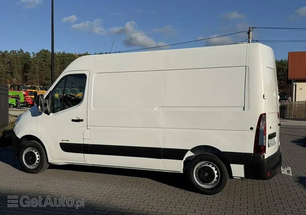 RENAULT Master 