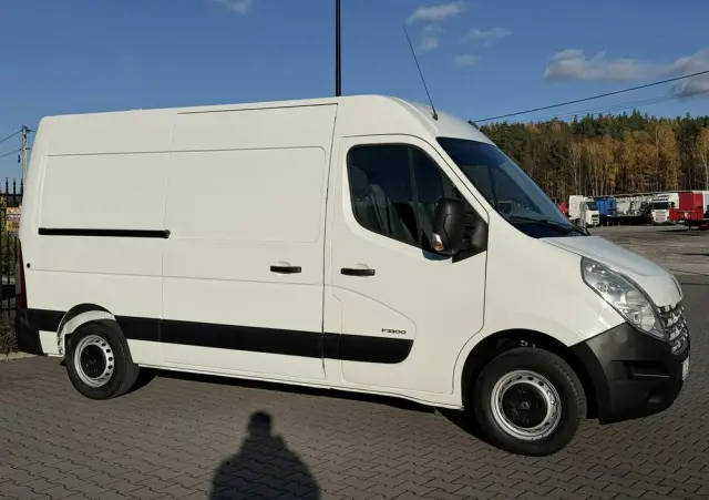 RENAULT Master 