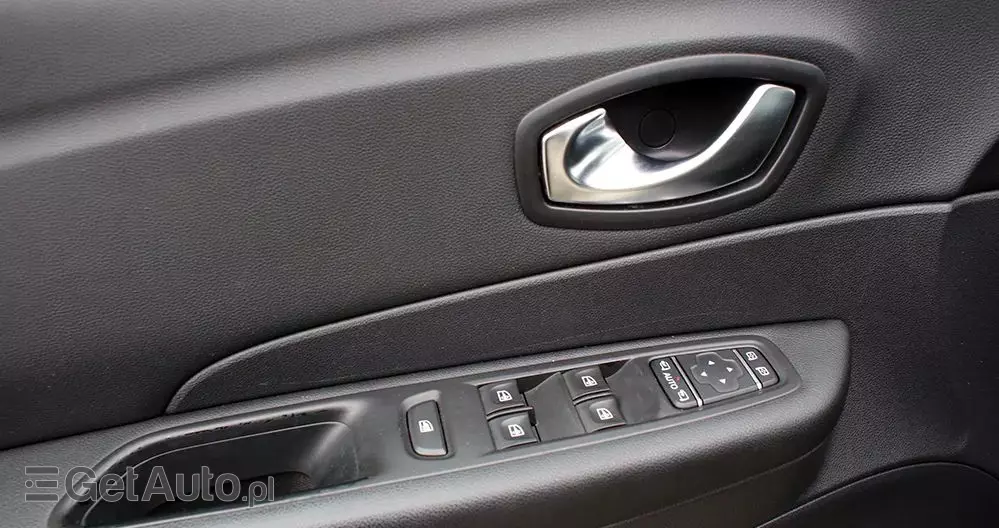 RENAULT Captur 1.2 Energy TCe Limited