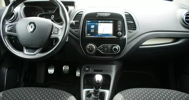 RENAULT Captur 1.2 Energy TCe Limited