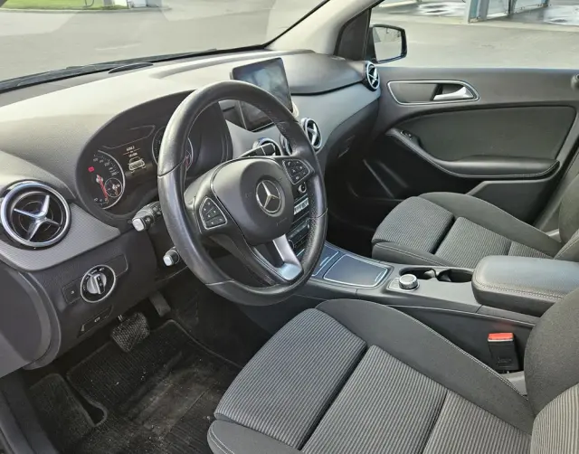 MERCEDES-BENZ Klasa B 180 CDI 7G-DCT