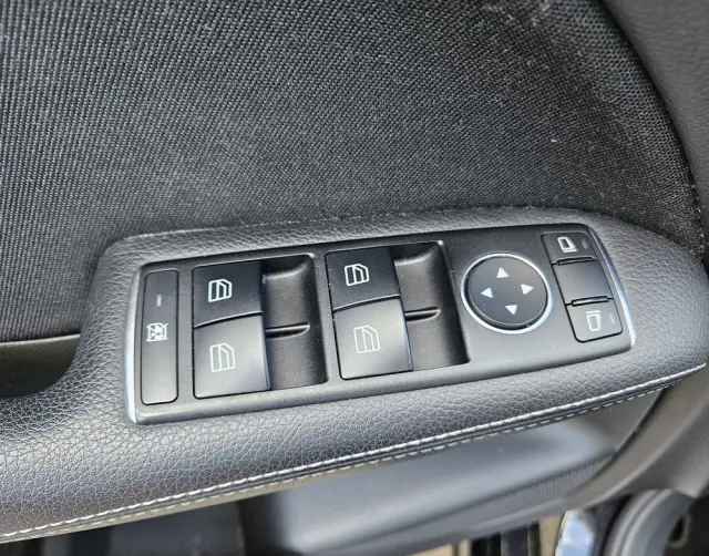 MERCEDES-BENZ Klasa B 180 CDI 7G-DCT