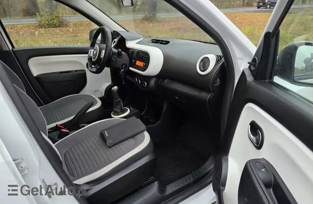 RENAULT Twingo 