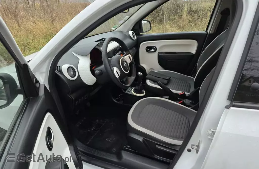 RENAULT Twingo 