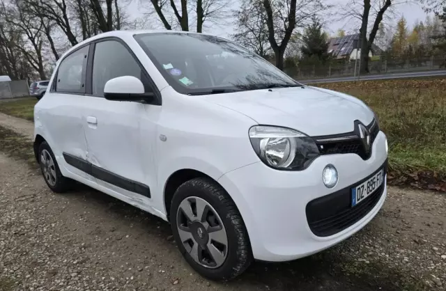 RENAULT Twingo 