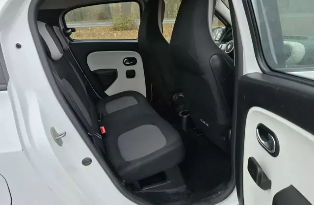 RENAULT Twingo 