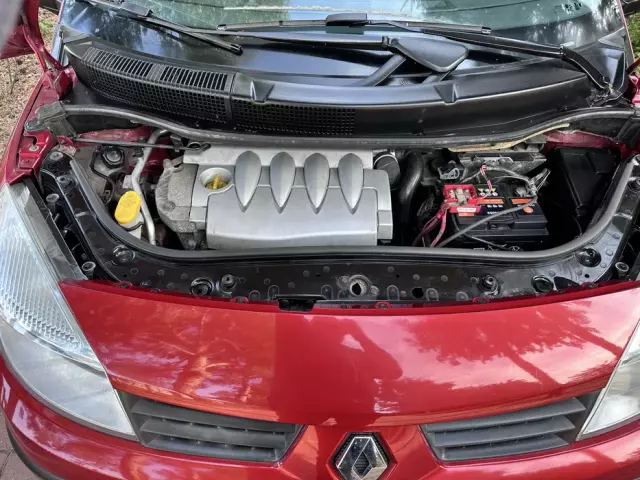 RENAULT Scenic Expression