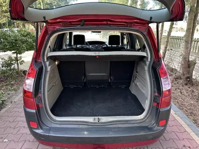 RENAULT Scenic Expression