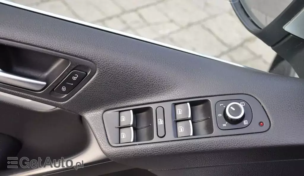 VOLKSWAGEN Tiguan 1.4 TSI (122 KM)