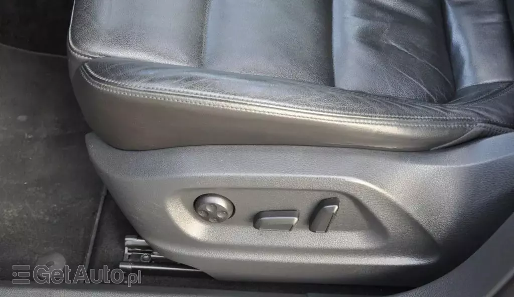 VOLKSWAGEN Tiguan 1.4 TSI (122 KM)