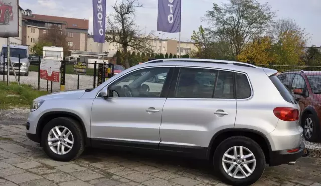 VOLKSWAGEN Tiguan 1.4 TSI (122 KM)