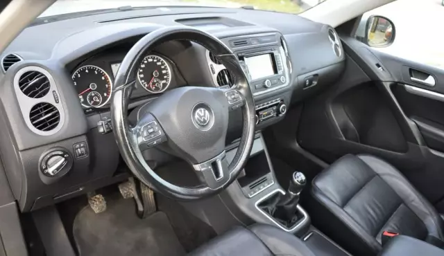 VOLKSWAGEN Tiguan 1.4 TSI (122 KM)