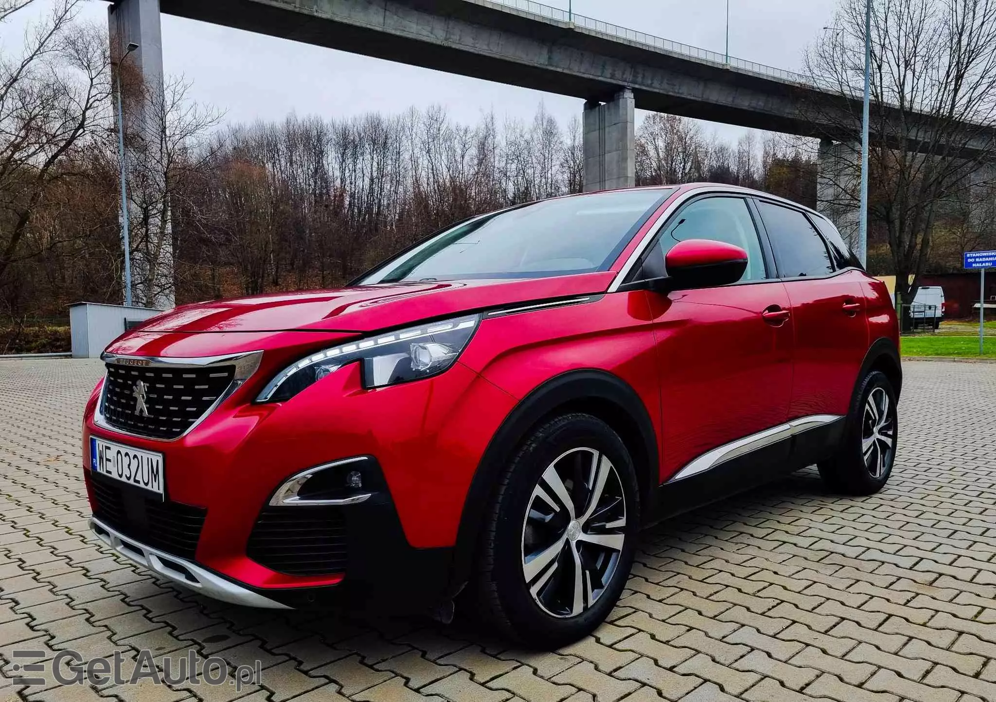 PEUGEOT 3008 1.5 BlueHDi Allure S&S