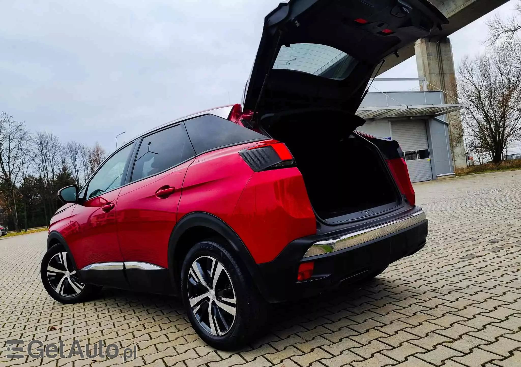 PEUGEOT 3008 1.5 BlueHDi Allure S&S