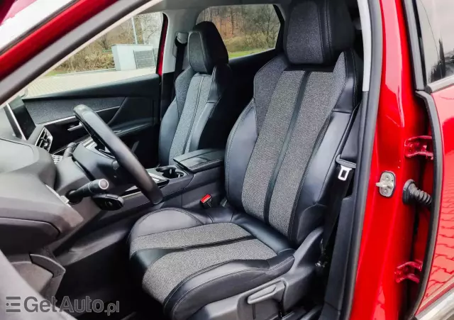 PEUGEOT 3008 1.5 BlueHDi Allure S&S