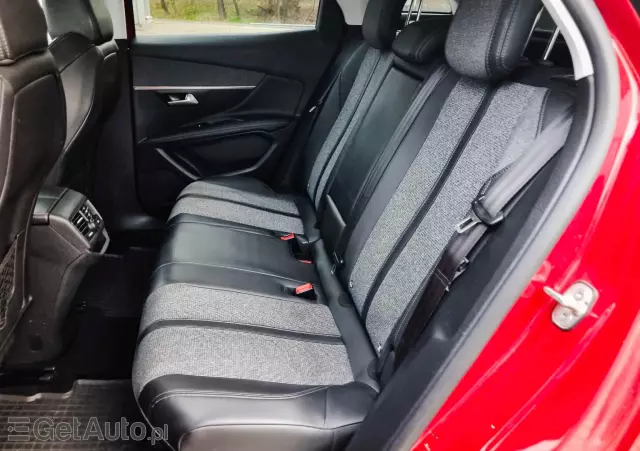 PEUGEOT 3008 1.5 BlueHDi Allure S&S