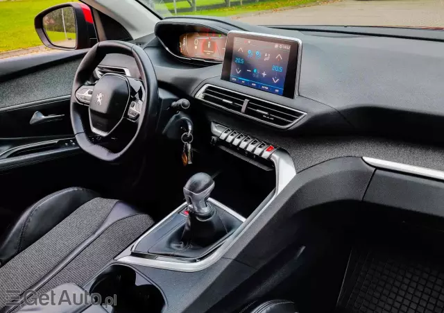 PEUGEOT 3008 1.5 BlueHDi Allure S&S
