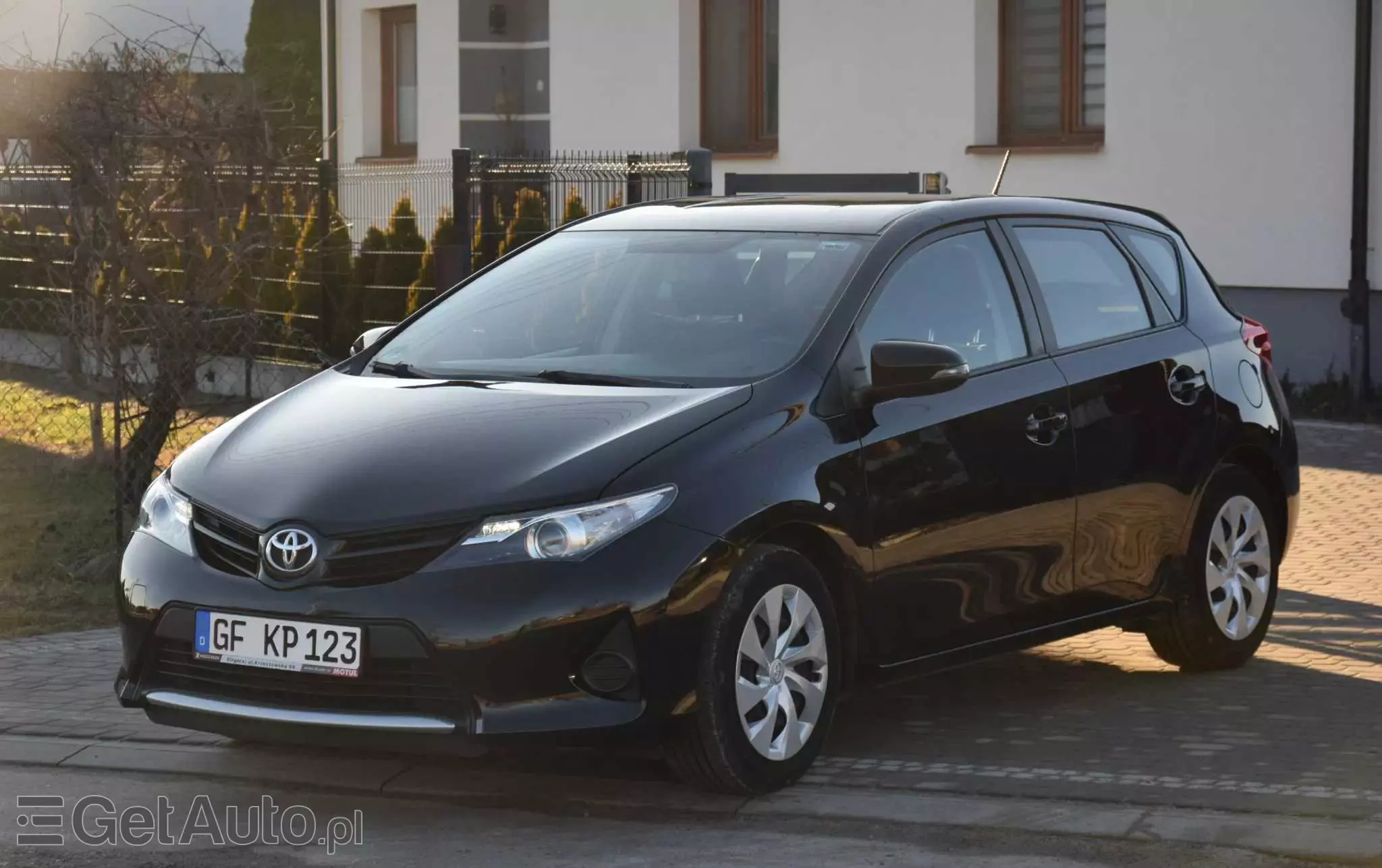 TOYOTA Auris 1.33 Dual-VVT-i Cool