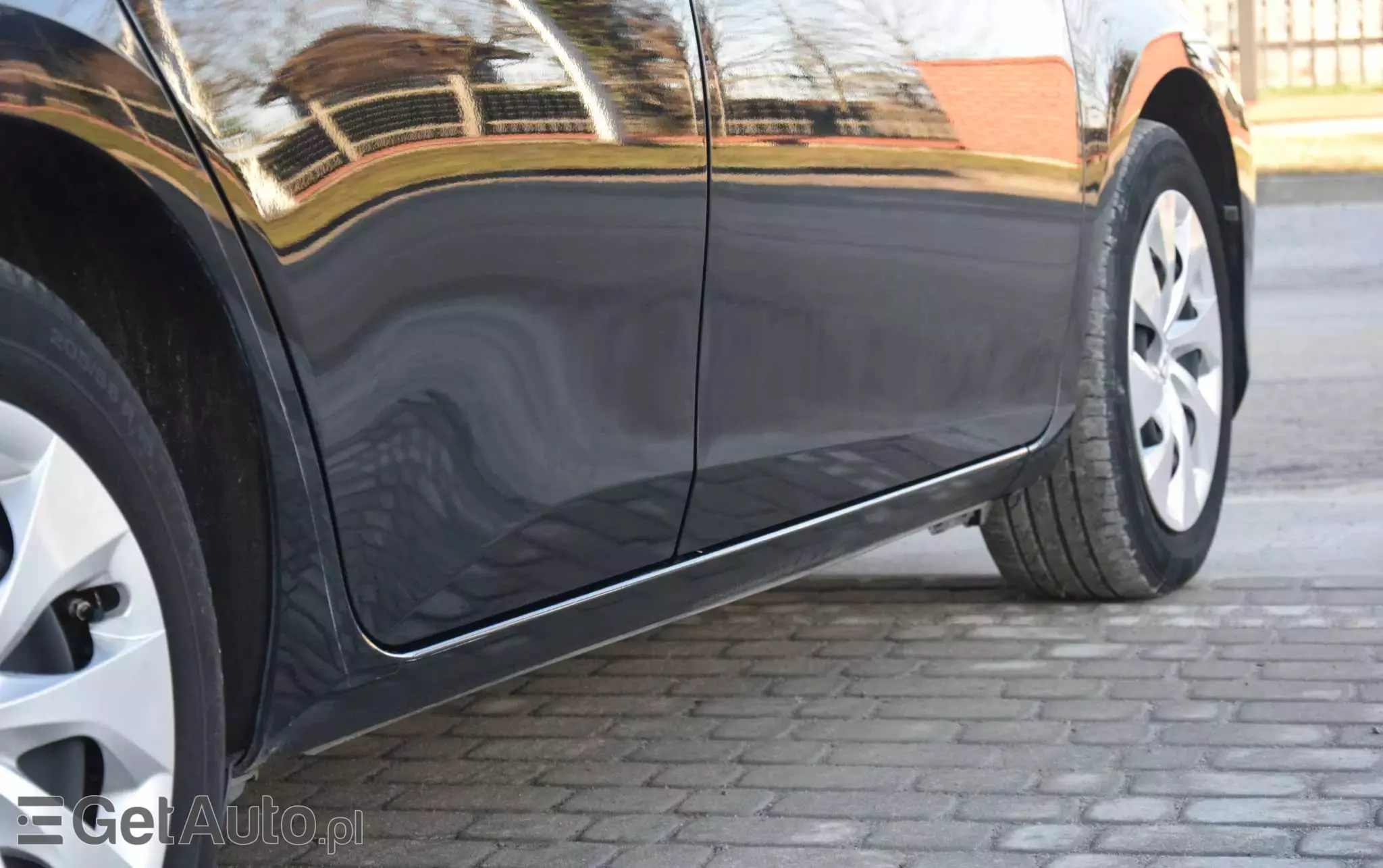 TOYOTA Auris 1.33 Dual-VVT-i Cool