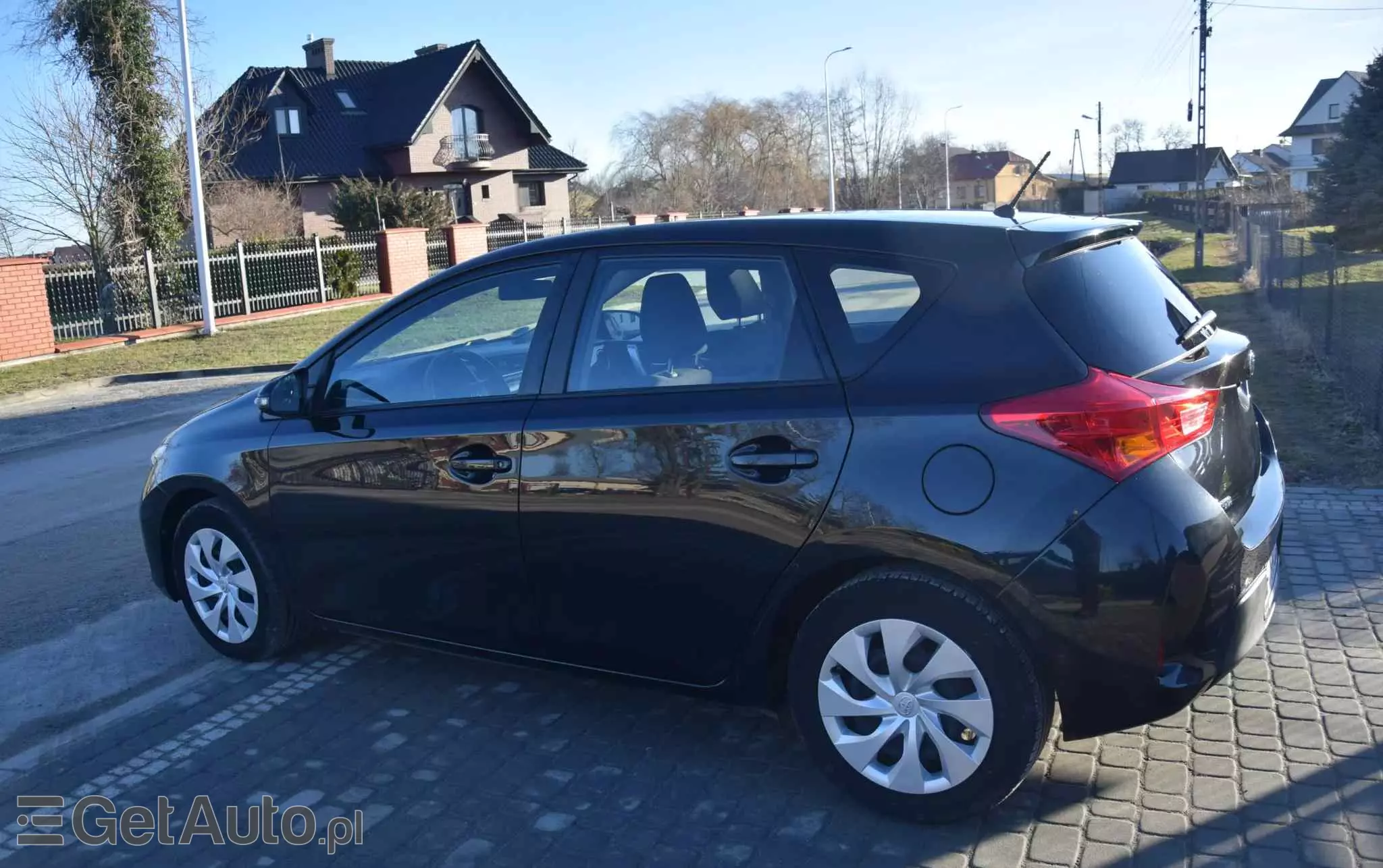 TOYOTA Auris 1.33 Dual-VVT-i Cool