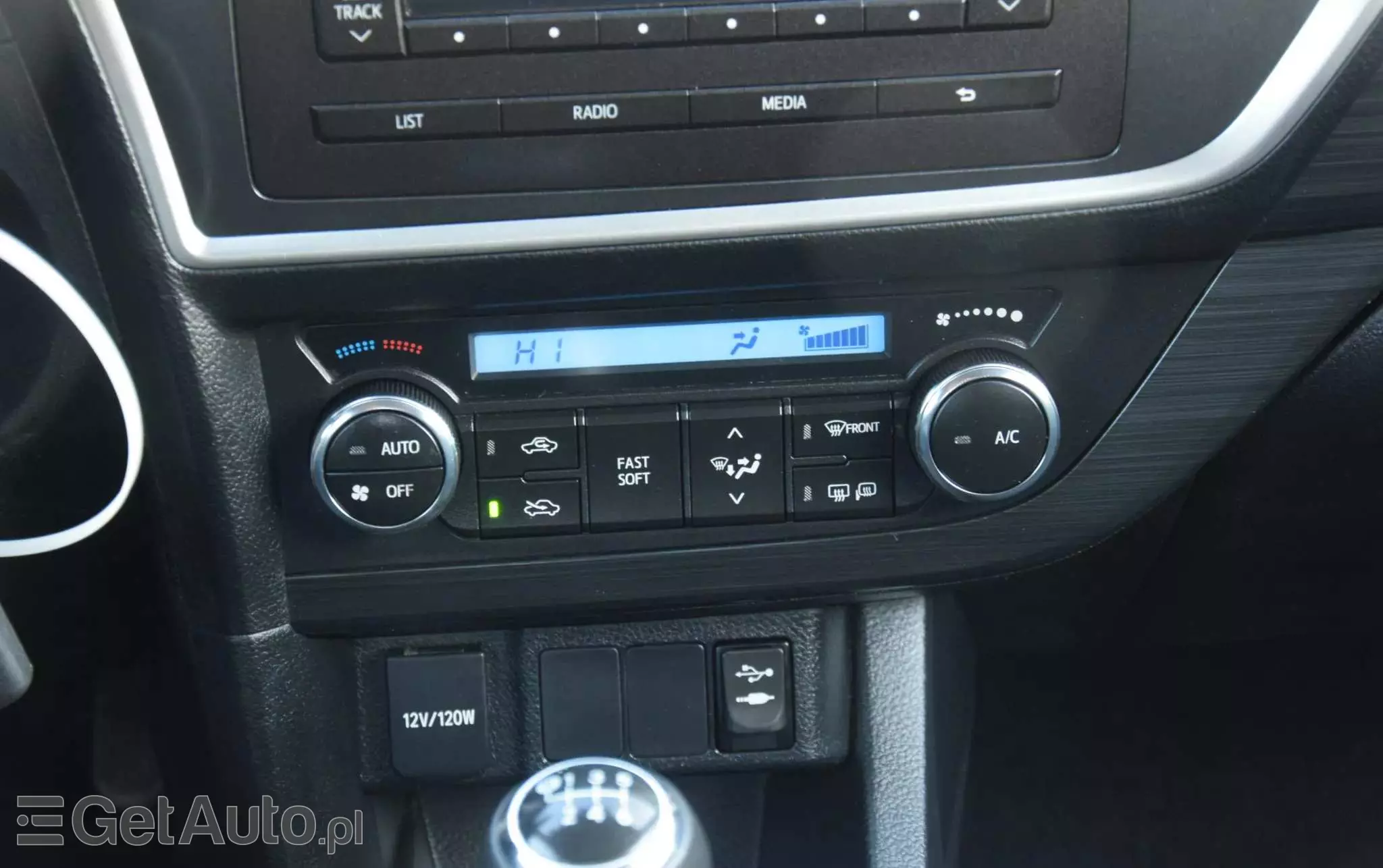 TOYOTA Auris 1.33 Dual-VVT-i Cool