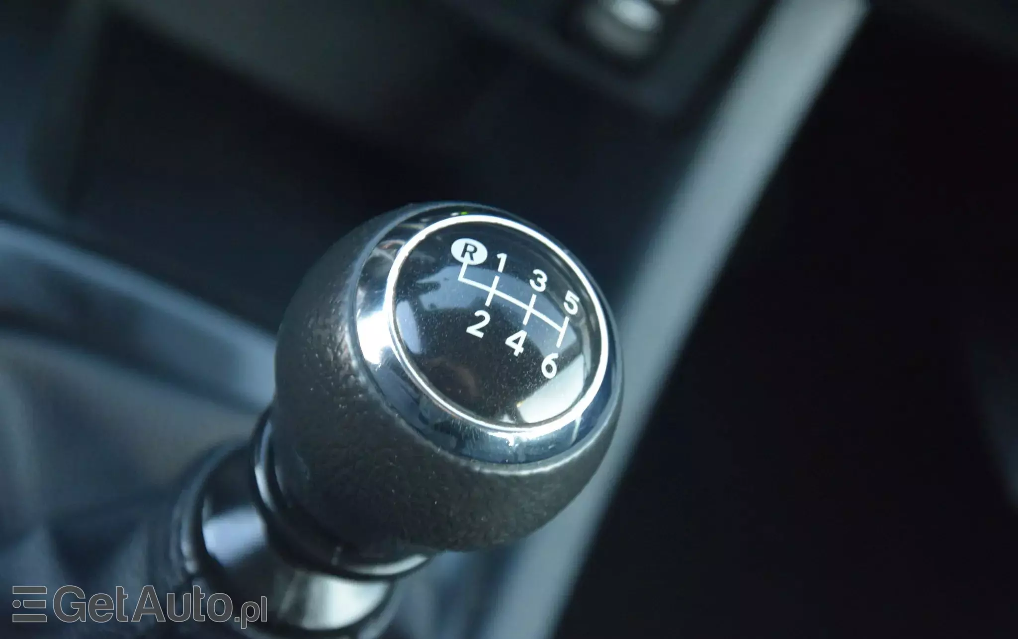 TOYOTA Auris 1.33 Dual-VVT-i Cool