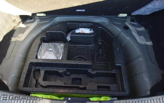 TOYOTA Auris 1.33 Dual-VVT-i Cool