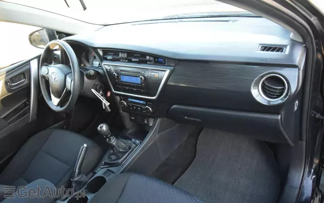 TOYOTA Auris 1.33 Dual-VVT-i Cool