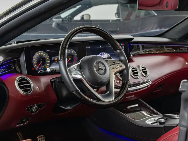 MERCEDES-BENZ Klasa S 560 Kabriolet