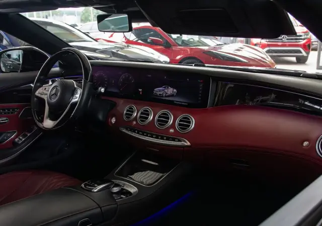 MERCEDES-BENZ Klasa S 560 Kabriolet