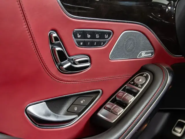 MERCEDES-BENZ Klasa S 560 Kabriolet