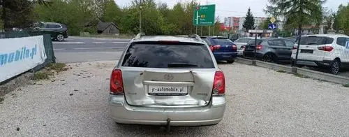 TOYOTA Avensis 