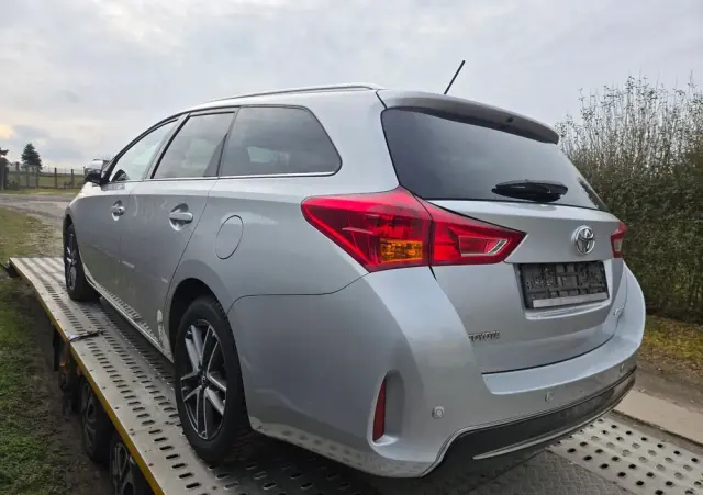 TOYOTA Auris 1.6 Valvematic Executive