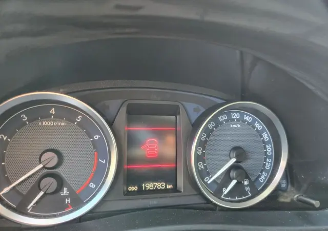 TOYOTA Auris 1.6 Valvematic Executive