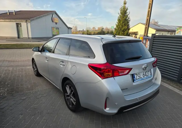 TOYOTA Auris 1.6 Valvematic Executive