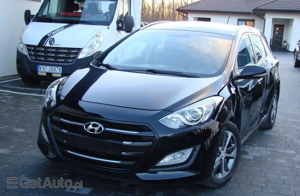 HYUNDAI I30 1.4 (109 KM)