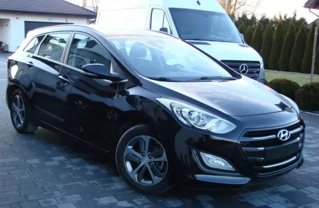 HYUNDAI I30 1.4 (109 KM)