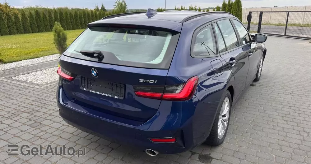 BMW Seria 3 320i GPF Advantage sport