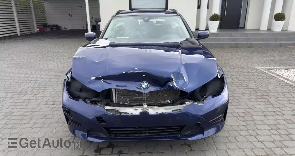 BMW Seria 3 320i GPF Advantage sport