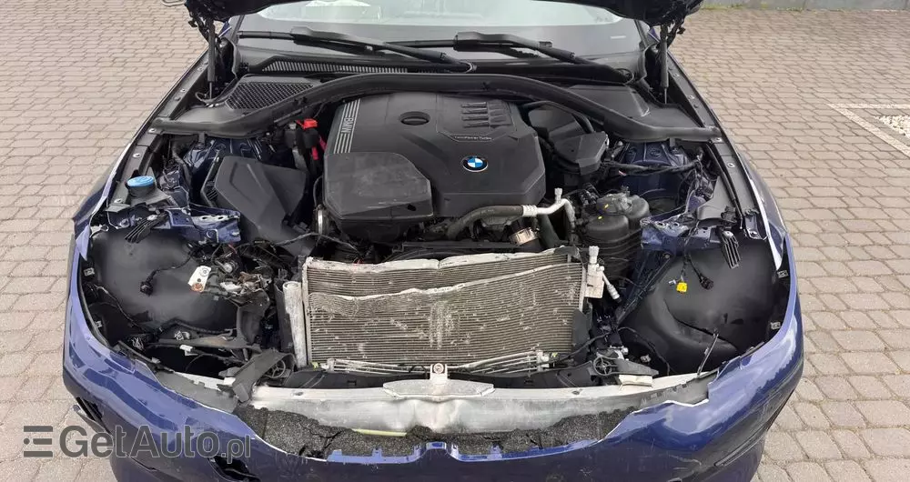 BMW Seria 3 320i GPF Advantage sport