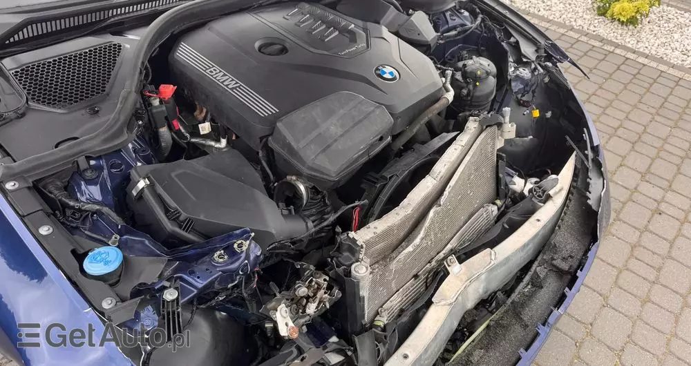 BMW Seria 3 320i GPF Advantage sport