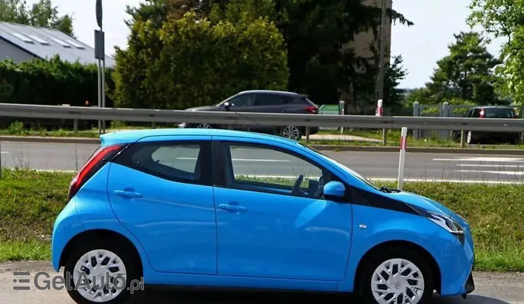 TOYOTA Aygo 