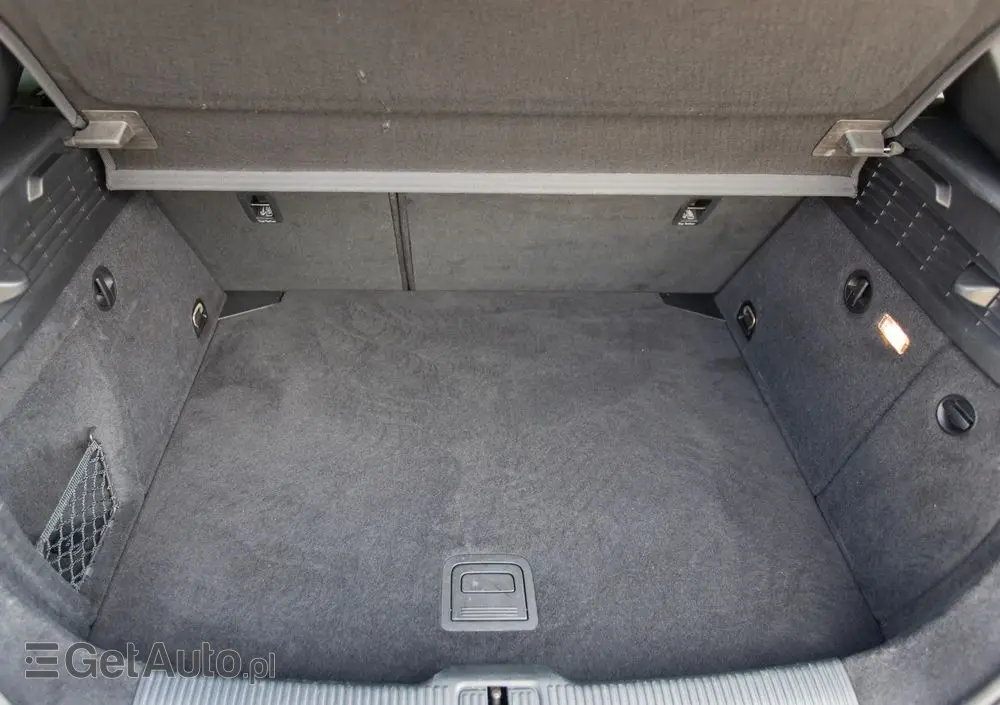 AUDI A3 3-drzwiowe 2.0 TDI quattro S line Sportpaket