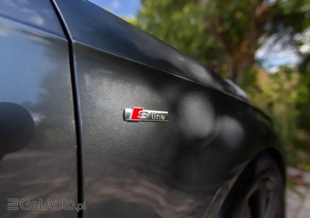 AUDI A3 3-drzwiowe 2.0 TDI quattro S line Sportpaket