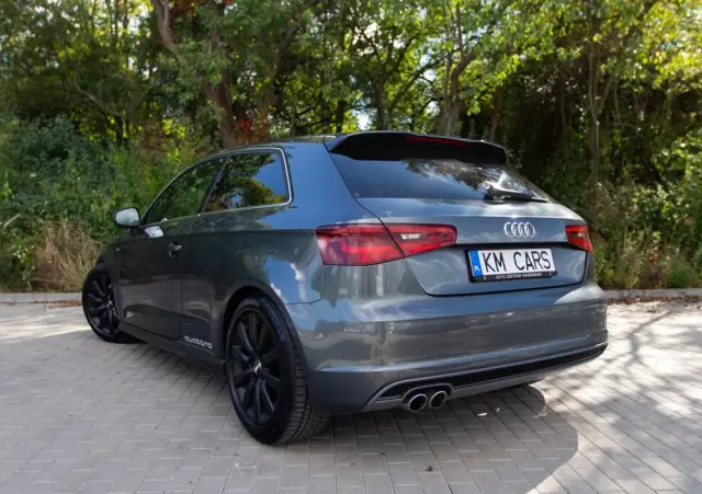 AUDI A3 3-drzwiowe 2.0 TDI quattro S line Sportpaket